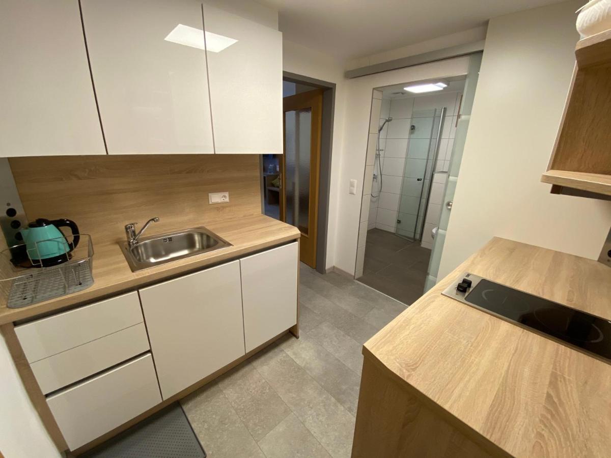 Privatzimmer Und Ferienwohnungen Leeb Persenbeug Extérieur photo