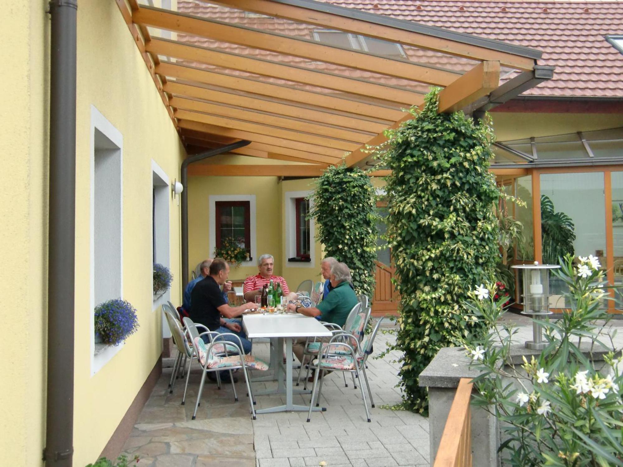Privatzimmer Und Ferienwohnungen Leeb Persenbeug Extérieur photo